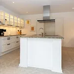 Luxury Retreat By Asbolholm - By Traum